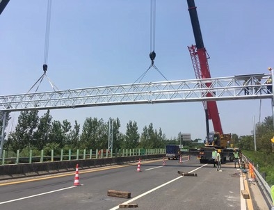 泰州泰州门架标牌施工现场