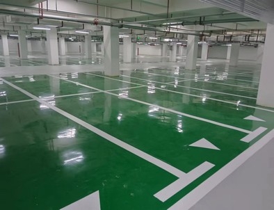 泰州泰州小区停车场标线